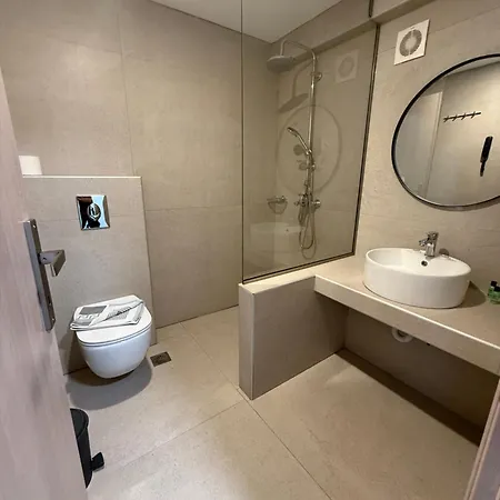 لاكشري أبارتمنت صنرايز Rhodes City