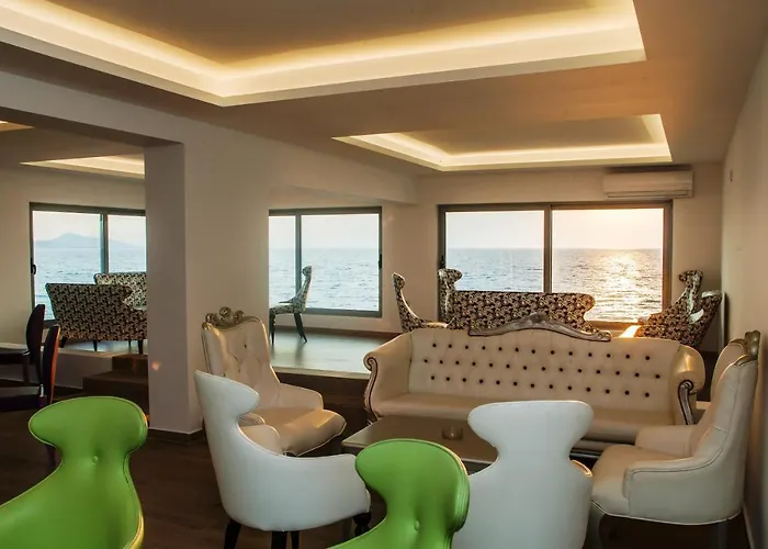 ホテル Sunrise Luxury Rhodes